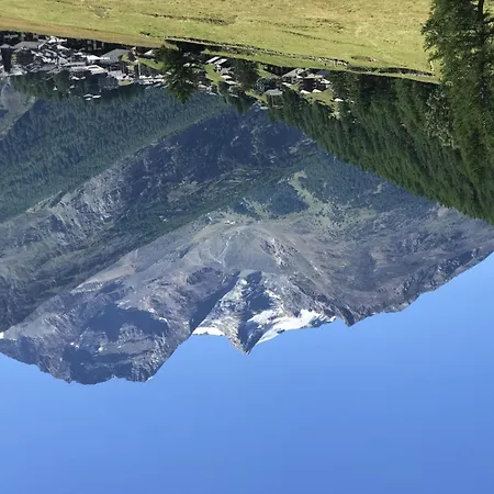 Evelyne By Interhome Apartamento